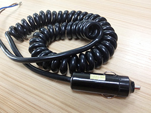 点烟器弹弓车充线