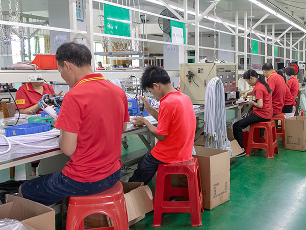 电子部一号生产线