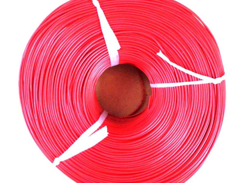红色PVC电线