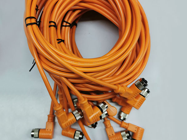 航空插头配5×6平方...